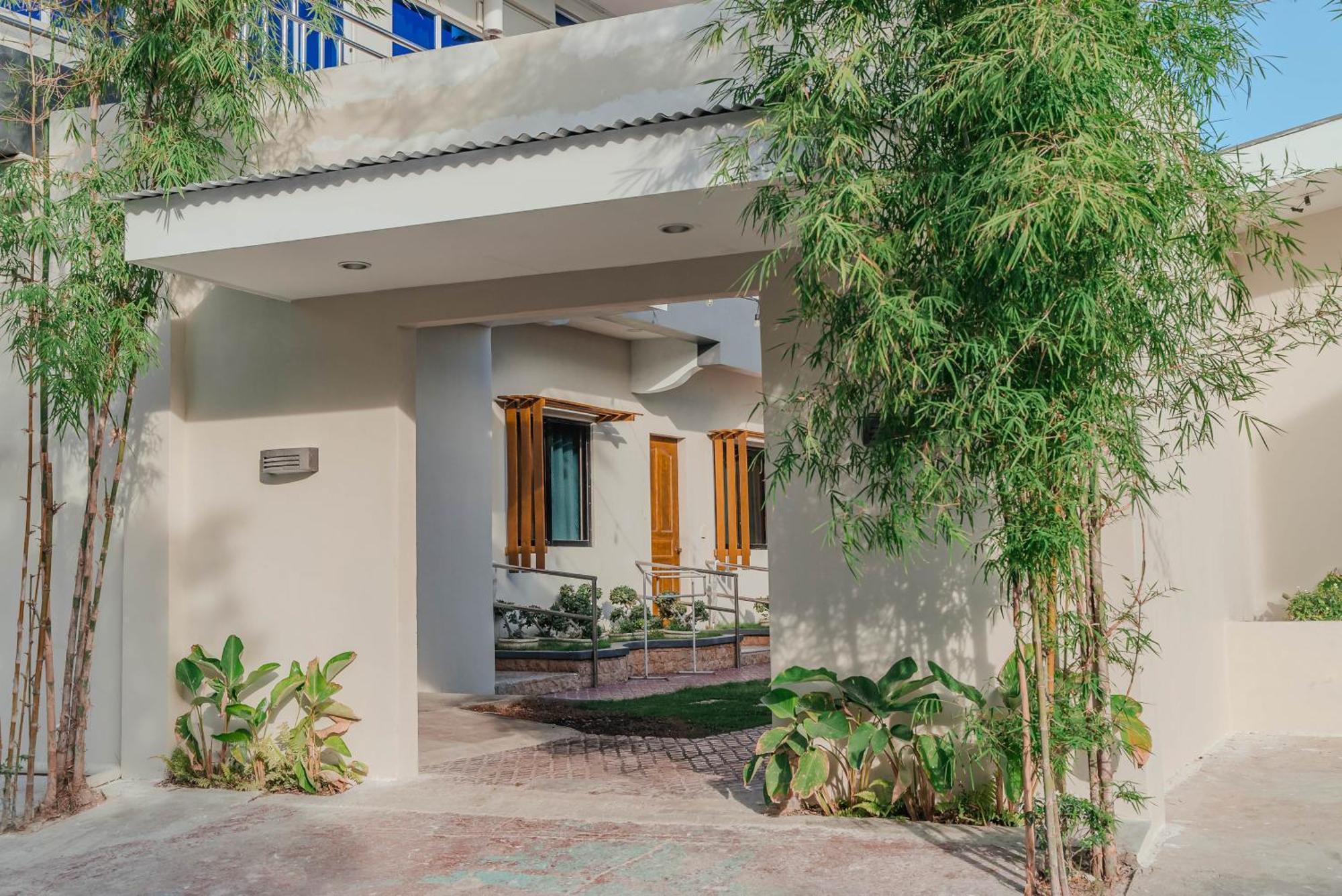 GT Seaside Inn Oslob Bagian luar foto